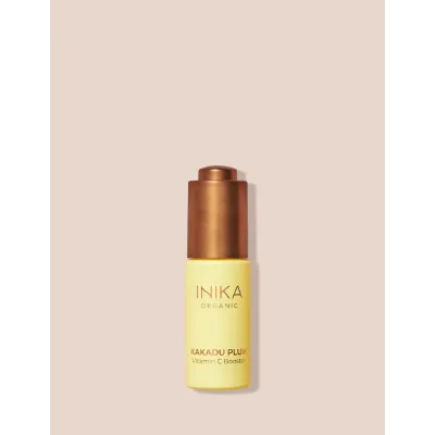 INIKA ORGANIC SERUMAS SU VITAMINU C IR KAKADU PLUM EKSTRAKTU, 15 ML